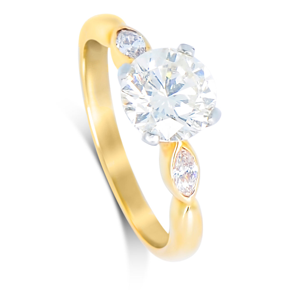 18ct Yellow Gold Diamond Solitaire 1.90cts N.V. £12,000