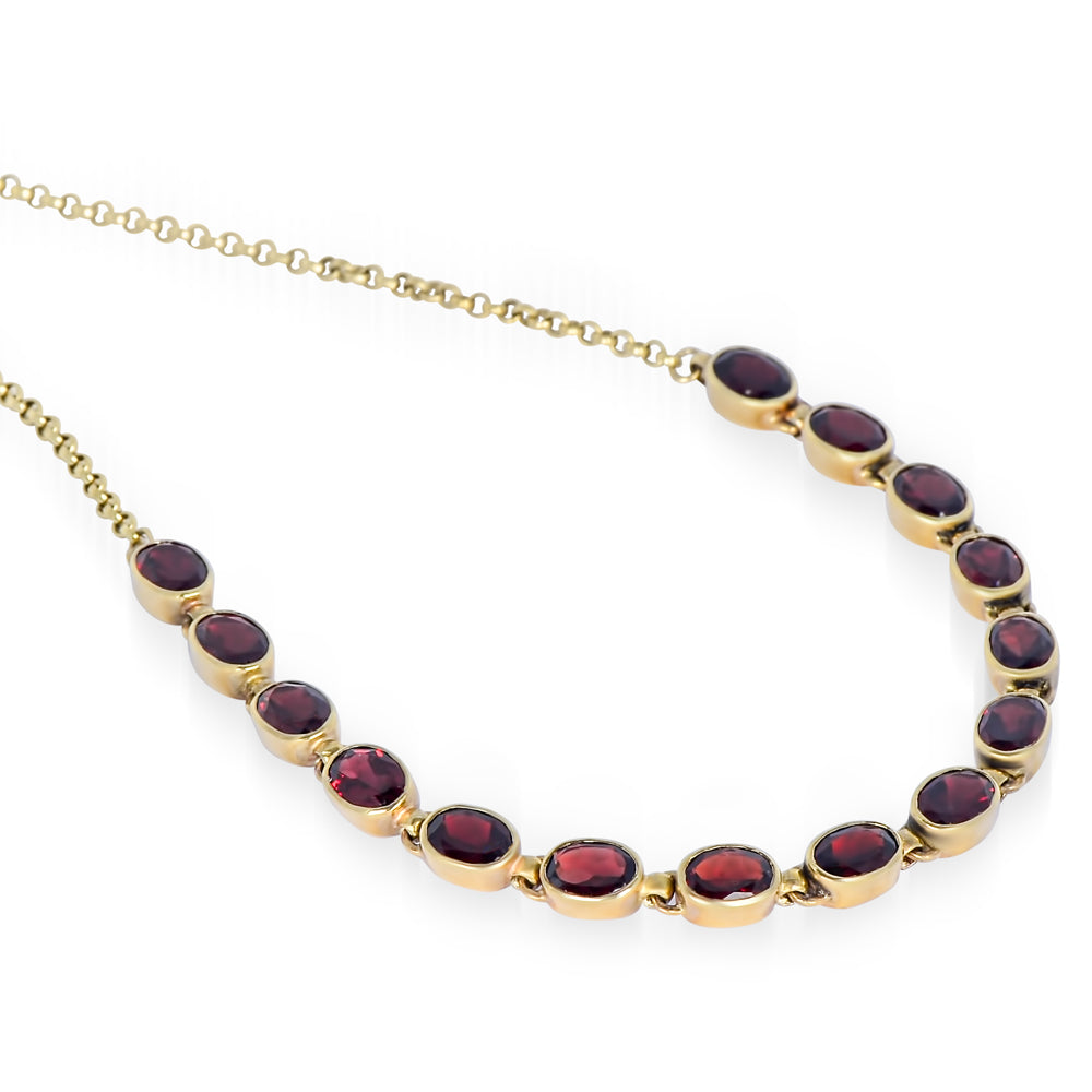 9ct Garnet Necklace N.V. £2350