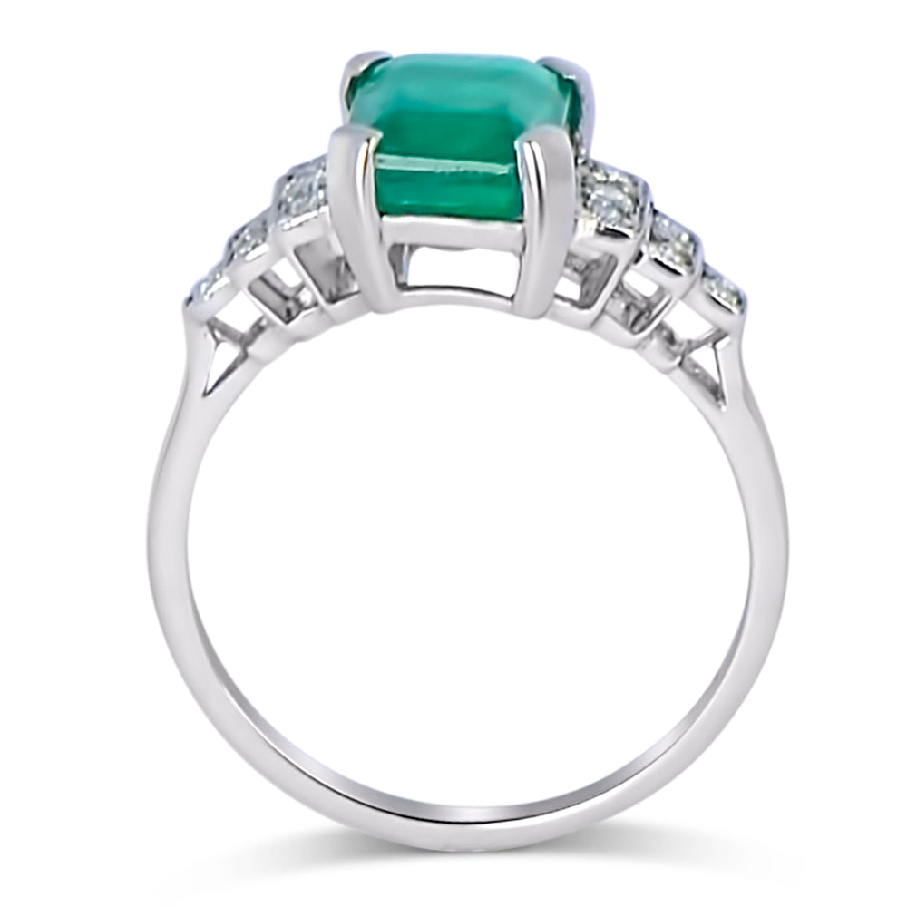 Emerald & Diamond Ring N.V. £3,200